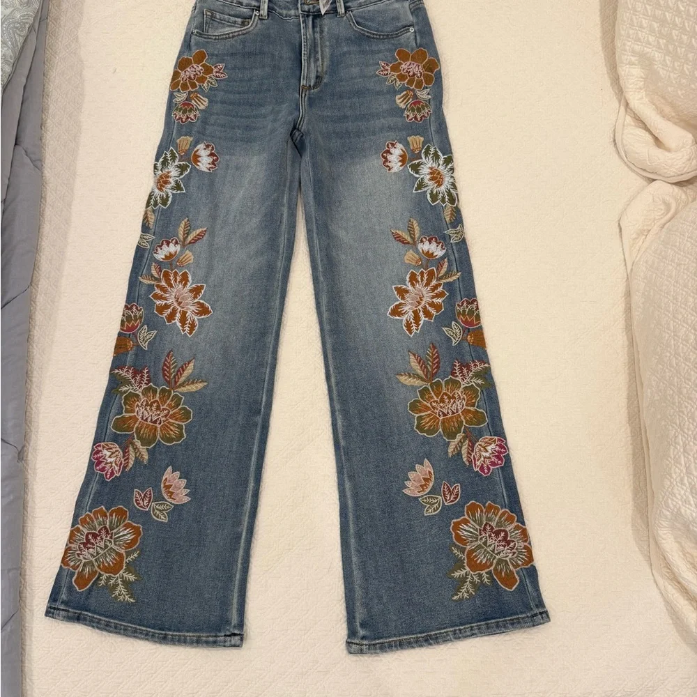 Embroidered Floral Wide Leg Jeans - Picture 2 of 5